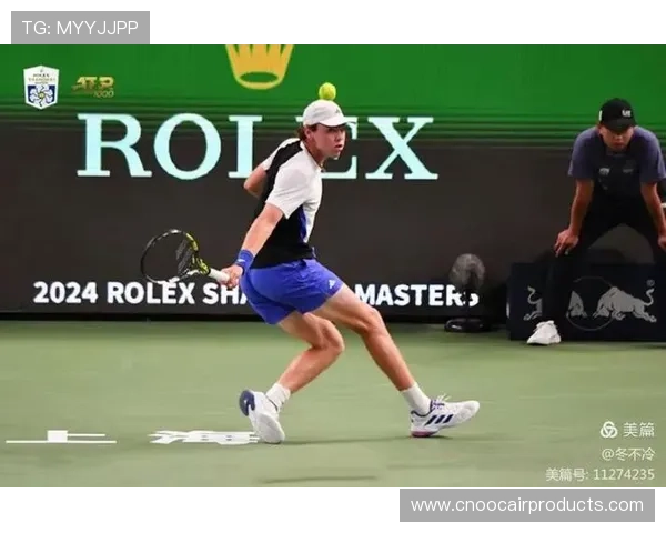 新赛季网球赛场风云再起群星鏖战掀起巅峰对决激情热潮再度来 新赛季网球赛场风云再起群星鏖战掀起巅峰对决激情热潮再度来