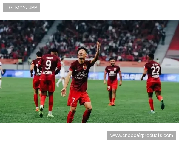 国足世预赛关键战告捷新帅战术奏效球迷期待新篇章亚洲赛场格局生变